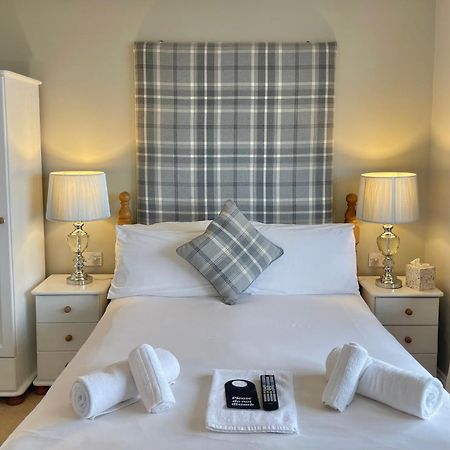 The Seacliffe - Whitby Hotell Eksteriør bilde