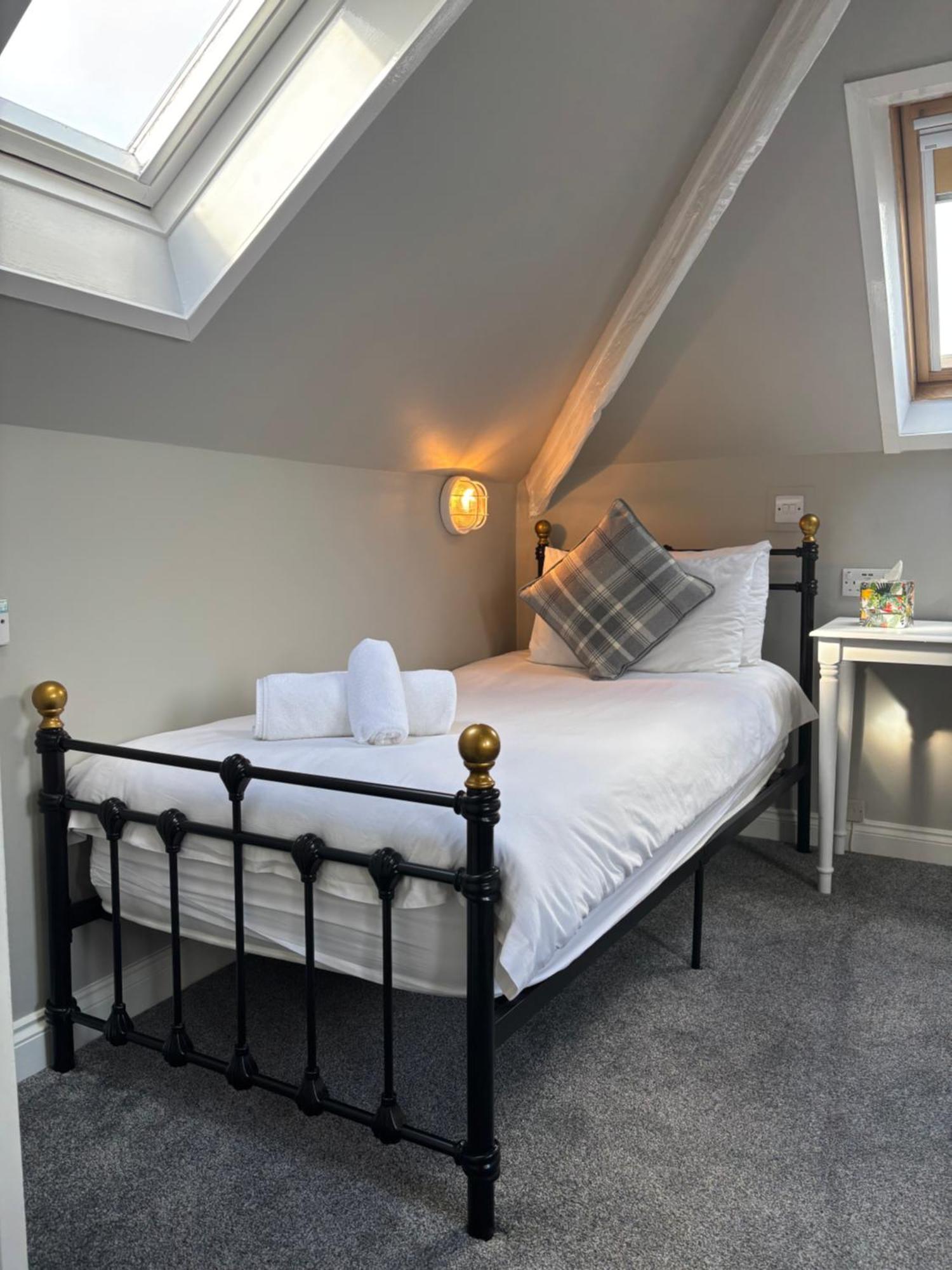 The Seacliffe - Whitby Hotell Eksteriør bilde