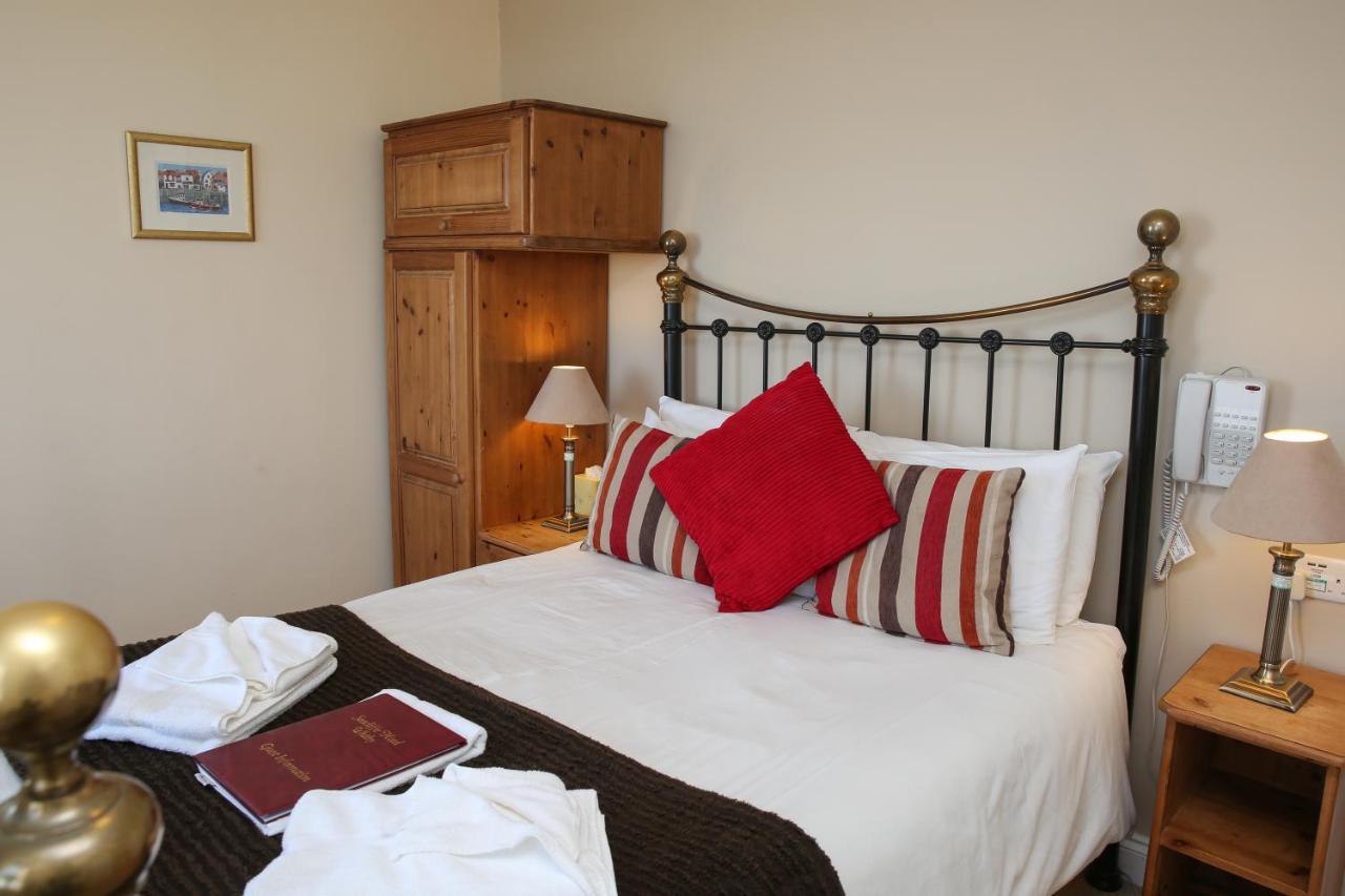 The Seacliffe - Whitby Hotell Eksteriør bilde