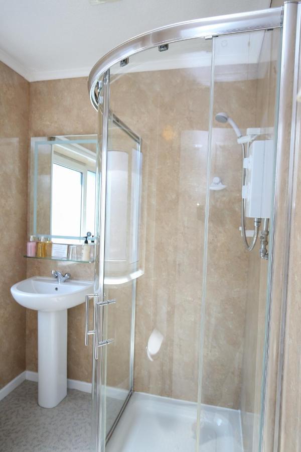 The Seacliffe - Whitby Hotell Eksteriør bilde