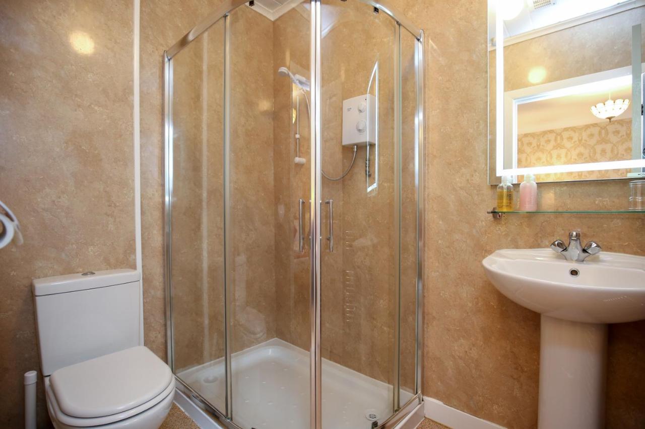 The Seacliffe - Whitby Hotell Eksteriør bilde